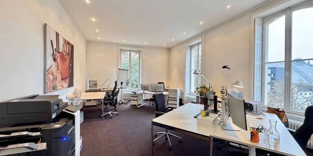 Gewerbeobjekt Baden-Baden Innenstadt - 1 Zimmer, 423 m&sup2;, 7.490&euro; | Angebot:25666706