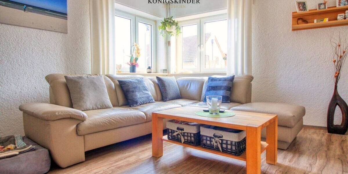 Mehrfamilienhaus, Wohnhaus Steinmauern - 6 Zimmer, 185 m&sup2;, 595.000&euro; | Angebot:25677658