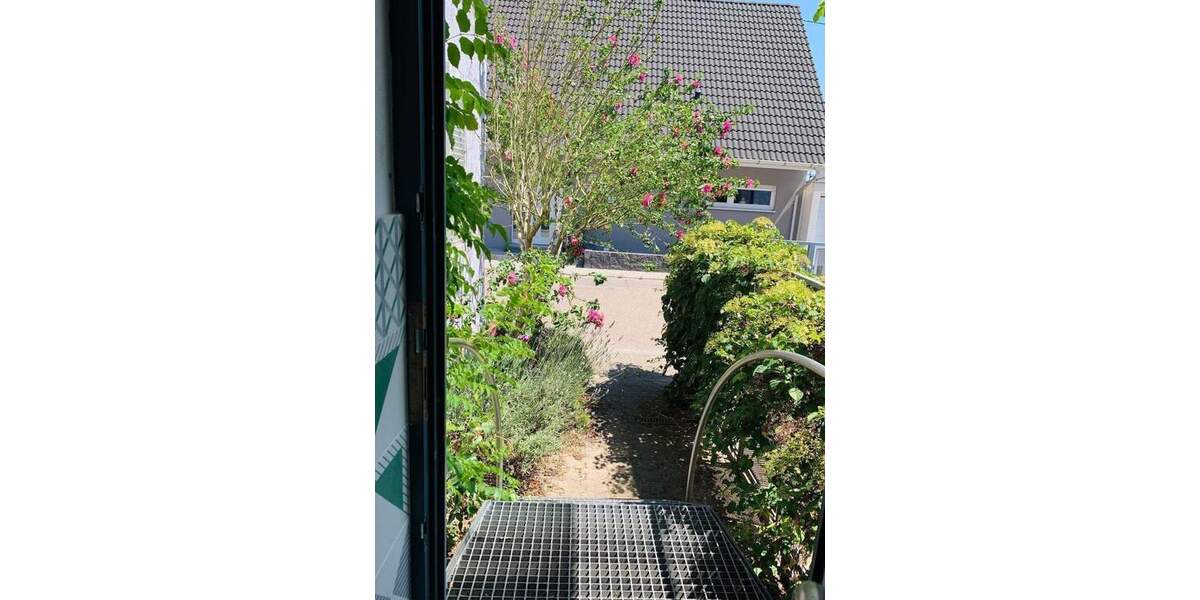 Einfamilienhaus Berg (Pfalz) - 7 Zimmer, 246 m&sup2;, 639.000&euro; | Angebot:25730957