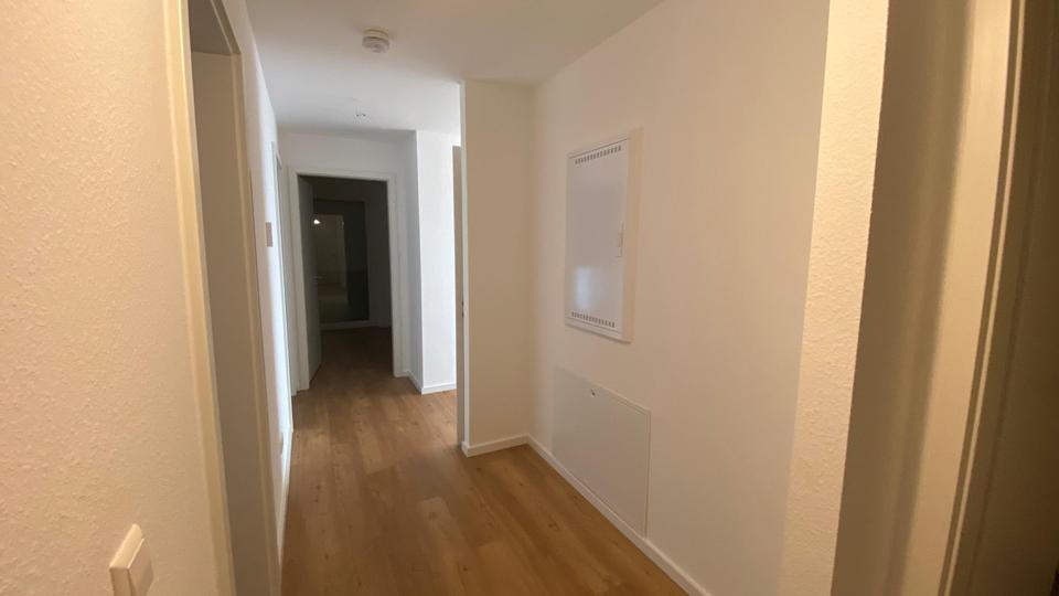 Etagenwohnung Oberkirch - 4 Zimmer, 102 m&sup2;, 1.215&euro; | Angebot:24570782
