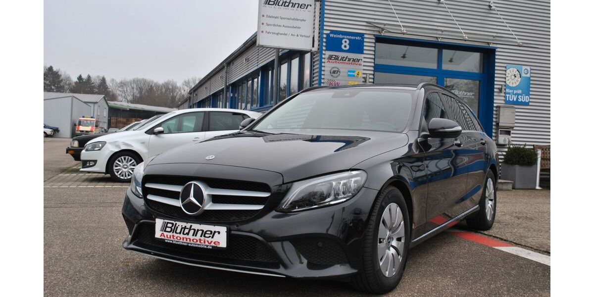Mercedes-Benz C 200 271.833 km 11.590 &euro; Bühl/Baden 77815