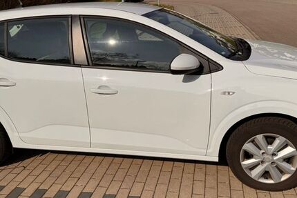 Dacia Sandero 72.000 km 13.980 &euro; Ottenhöfen 77883