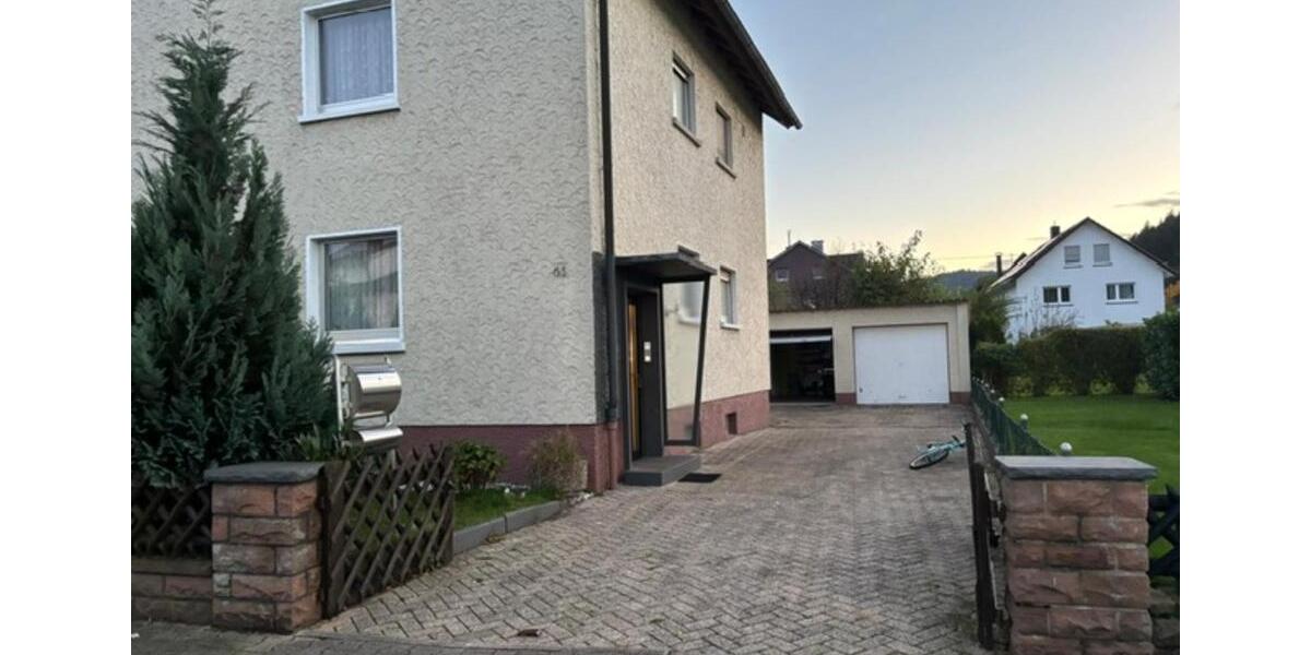 Mehrfamilienhaus, Wohnhaus Gaggenau - 7 Zimmer, 140 m&sup2;, 580.000&euro; | Angebot:23990999