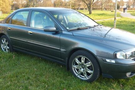 Volvo S80 197.200 km 7.450 &euro; Rheinstetten 76287