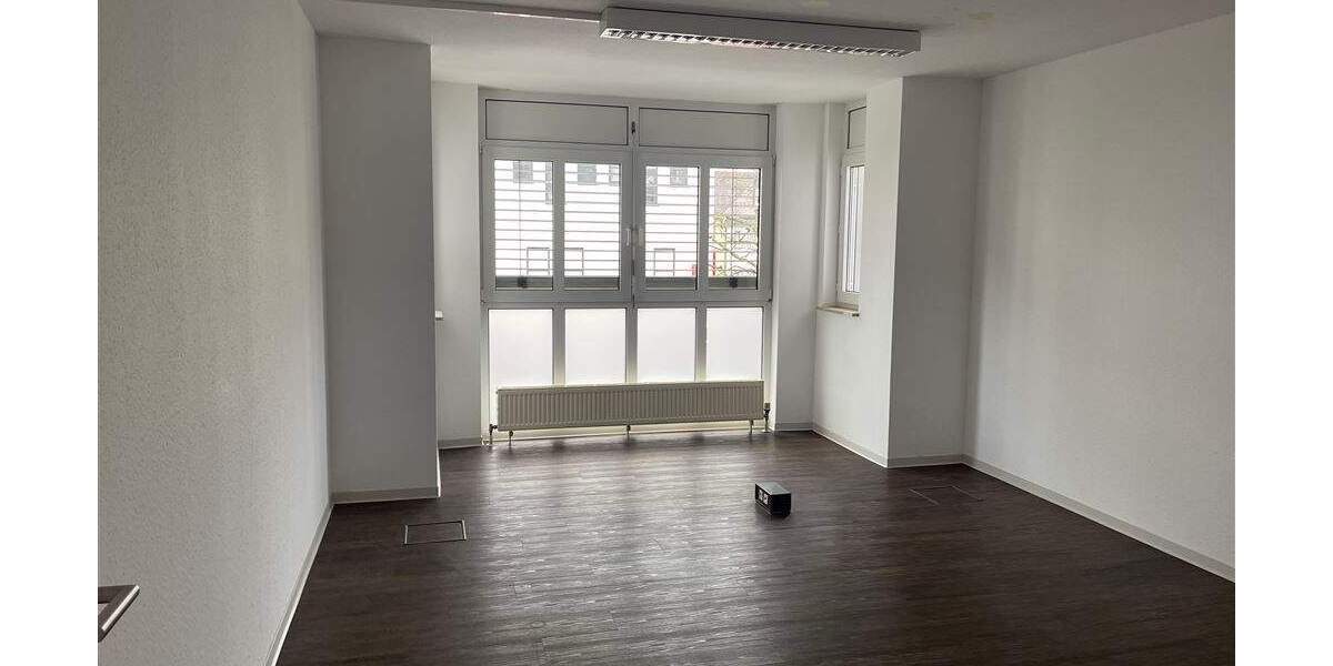 Gewerbeobjekt Rastatt Georgenvorstadt - 7 Zimmer, 182 m&sup2;, 2.000&euro; | Angebot:25662441
