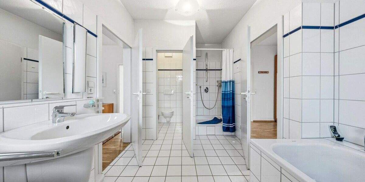 Mehrfamilienhaus, Wohnhaus Marxzell Schielberg - 8 Zimmer, 273 m&sup2;, 690.000&euro; | Angebot:25821473