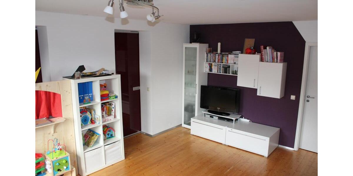 Terrassenwohnung Bad Wildbad - 4.5 Zimmer, 100 m&sup2;, 900&euro; | Angebot:26674893