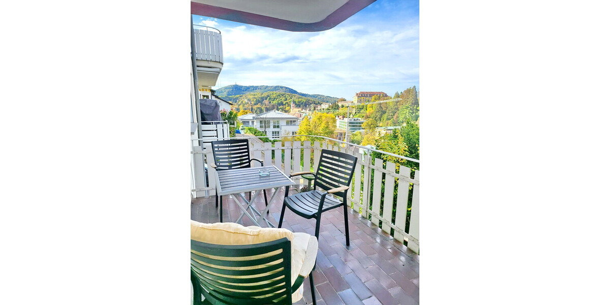 Schöne 4-Zimmer Wohnung mit sonnigem Balkon in Zentrumslage - 4- Baden-Baden Baden | Angebot:19891354