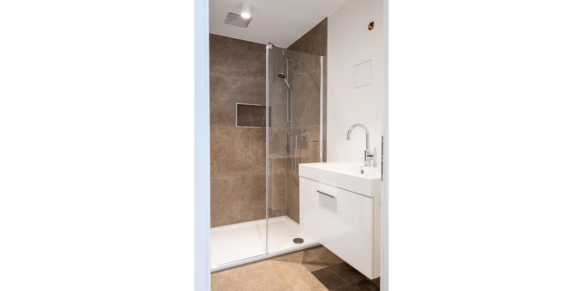 Hochparterre Baden-Baden Baden - 1.5 Zimmer, 51 m&sup2;, 1.200&euro; | Angebot:25085345