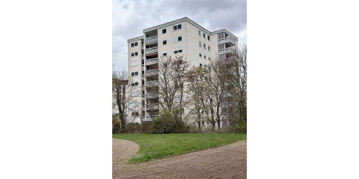 Etagenwohnung Ettlingen - 2.5 Zimmer, 81 m&sup2;, 890&euro; | Angebot:25592339