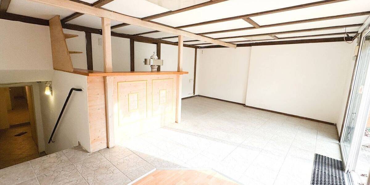 Mehrfamilienhaus, Wohnhaus Ettlingen - 310.000&euro; | Angebot:25665056