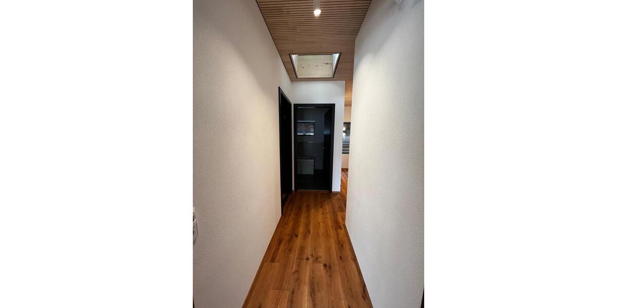 Etagenwohnung Achern - 5 Zimmer, 153 m&sup2;, 1.900&euro; | Angebot:25272121