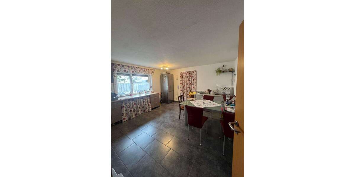 Einfamilienhaus Steinmauern - 9 Zimmer, 328 m&sup2;, 559.000&euro; | Angebot:25290792