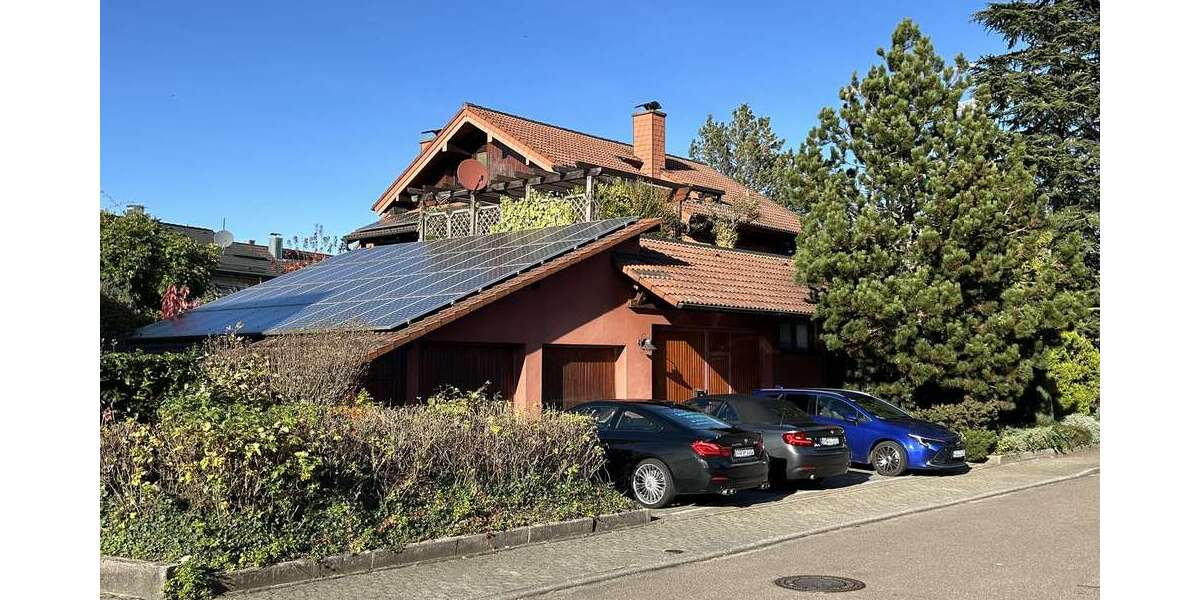 Einfamilienhaus Malsch - 9 Zimmer, 272 m&sup2;, 845.000&euro; | Angebot:24604856