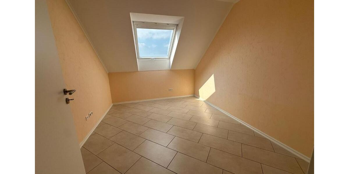 Etagenwohnung Gaggenau - 3 Zimmer, 88 m&sup2;, 1.100&euro; | Angebot:25867050