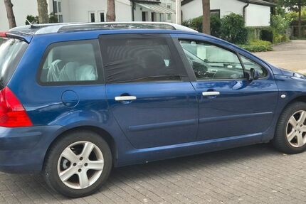 Peugeot 307 159.800 km 2.750 &euro; Rastatt 76437