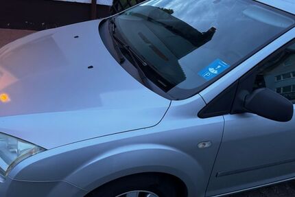 Ford Focus 90.000 km 2.500 &euro; Hügelsheim 76549