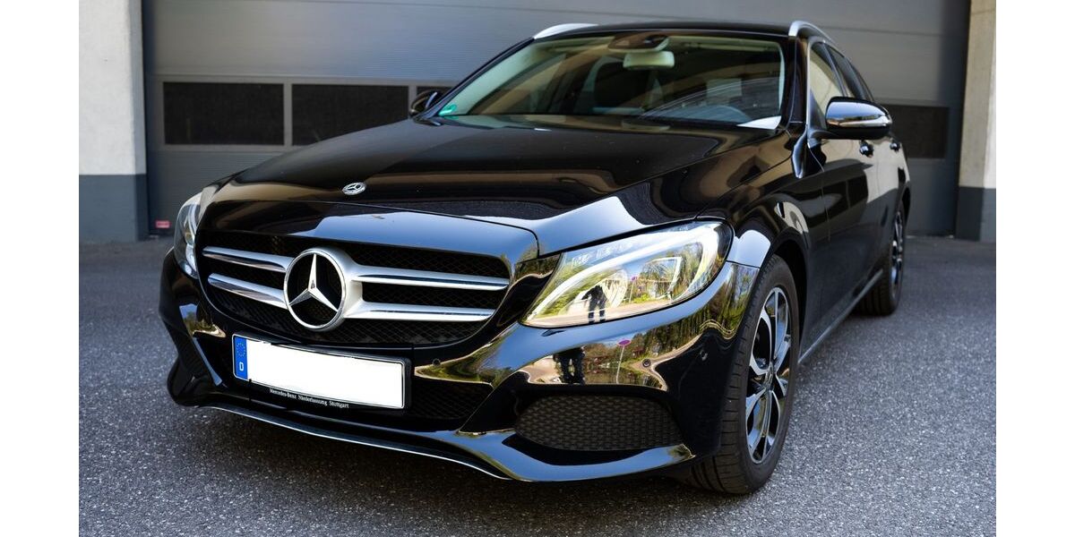 Mercedes-Benz C 180 97.500 km 17.499 &euro; Baden-Baden 76530