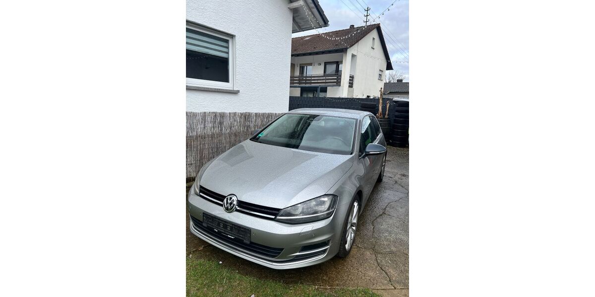 VW Golf 240.000 km 5.600 &euro; Baden-Baden 76532