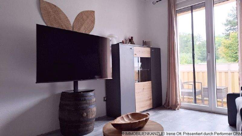 Etagenwohnung Baden-Baden Innenstadt - 3 Zimmer, 70 m&sup2;, 270.000&euro; | Angebot:25697191