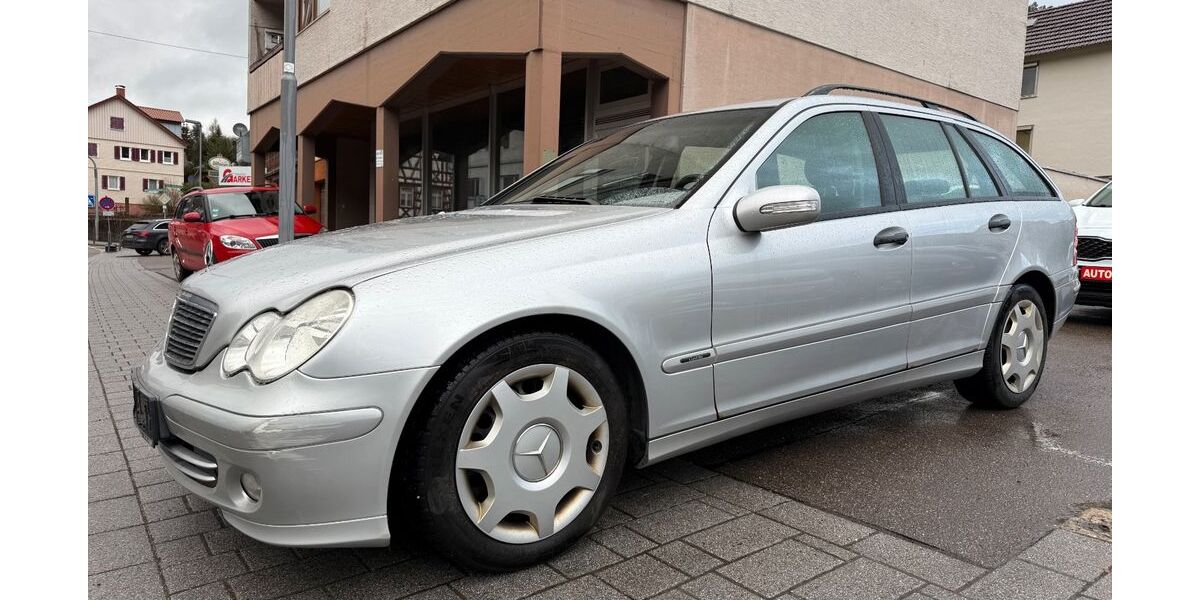 Mercedes-Benz C 220 221.807 km 2.999 &euro; Bad Wildbad 75323