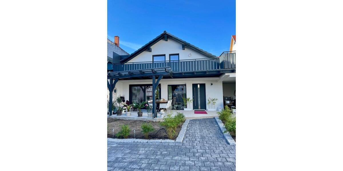 Etagenwohnung Baden-Baden Lichtental - 2 Zimmer, 92 m&sup2;, 1.100&euro; | Angebot:25964359