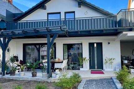 Wohnung Baden-Baden Lichtental - 2 Zimmer, 92 m&sup2;, 1.100&euro; | Angebot:25964359