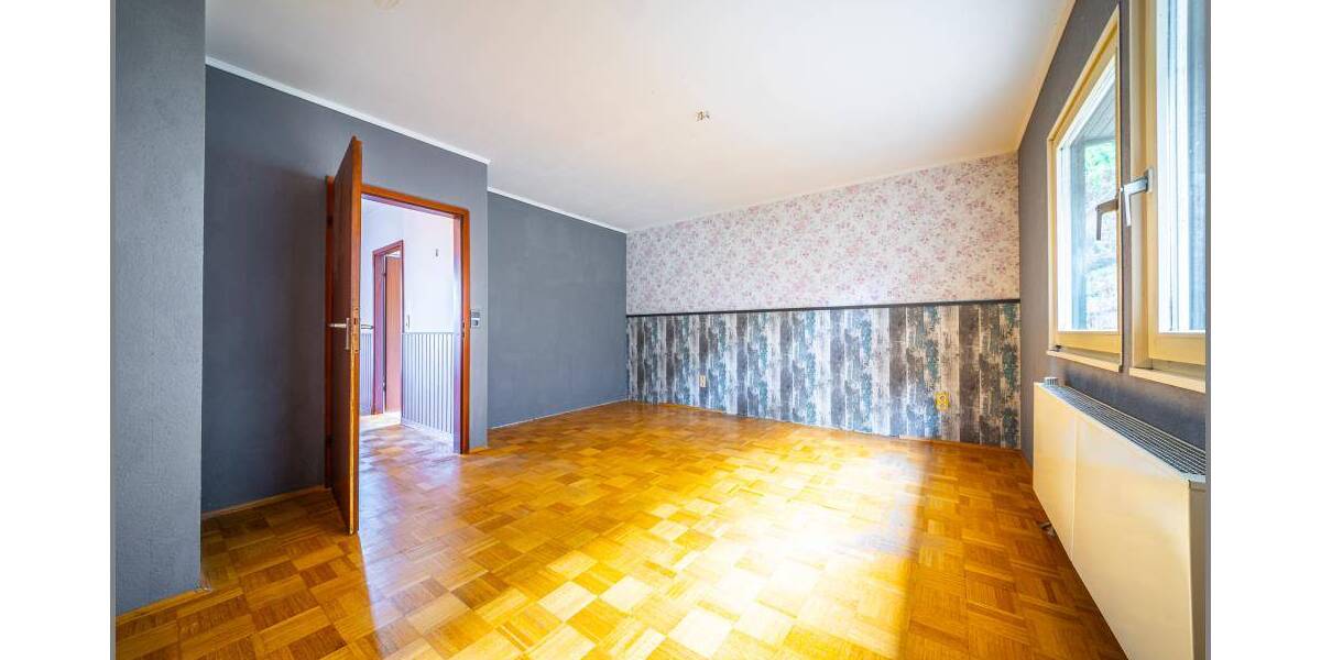 Mehrfamilienhaus, Wohnhaus Lauf - 8 Zimmer, 172 m&sup2;, 298.000&euro; | Angebot:25741684