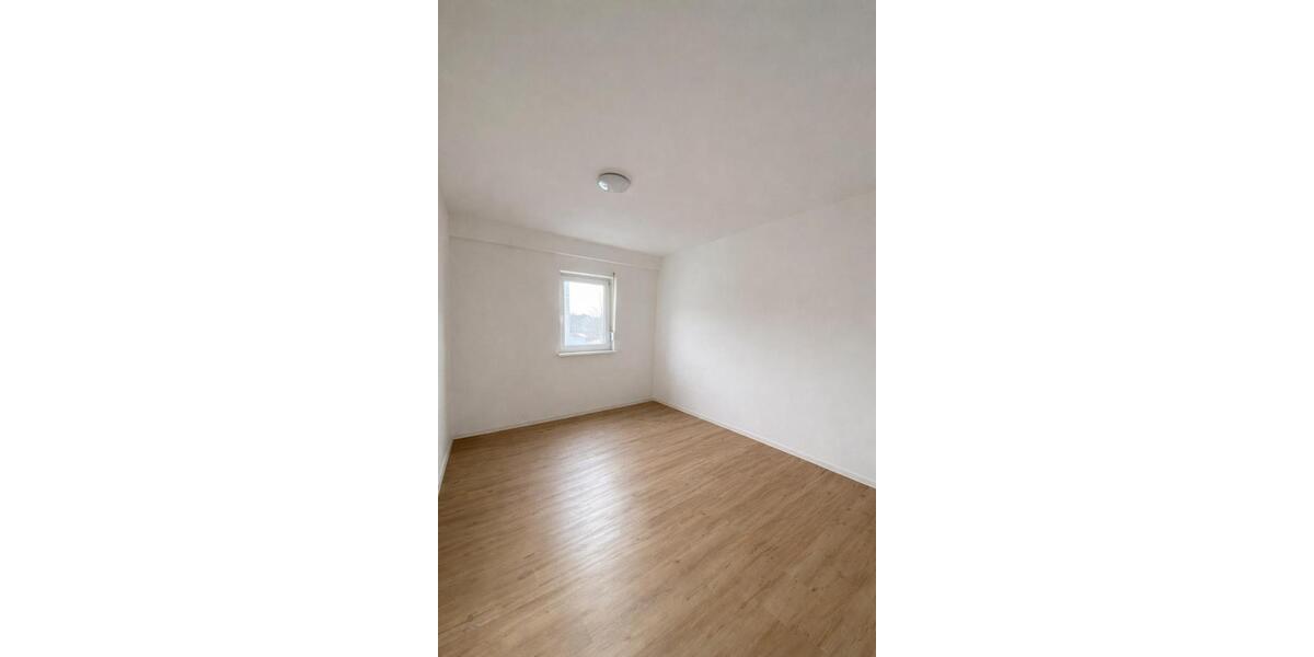 Etagenwohnung Ettlingen - 3 Zimmer, 85 m&sup2;, 1.050&euro; | Angebot:25561033