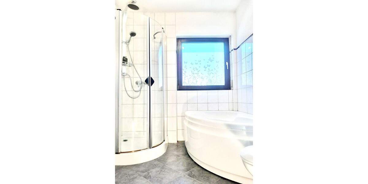 Etagenwohnung Oberkirch Tiergarten - 3 Zimmer, 90 m&sup2;, 683&euro; | Angebot:25659137