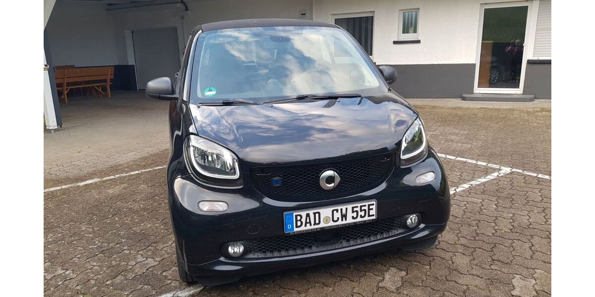 Smart ForTwo 94.000 km 8.700 &euro; Baden-Baden 76534