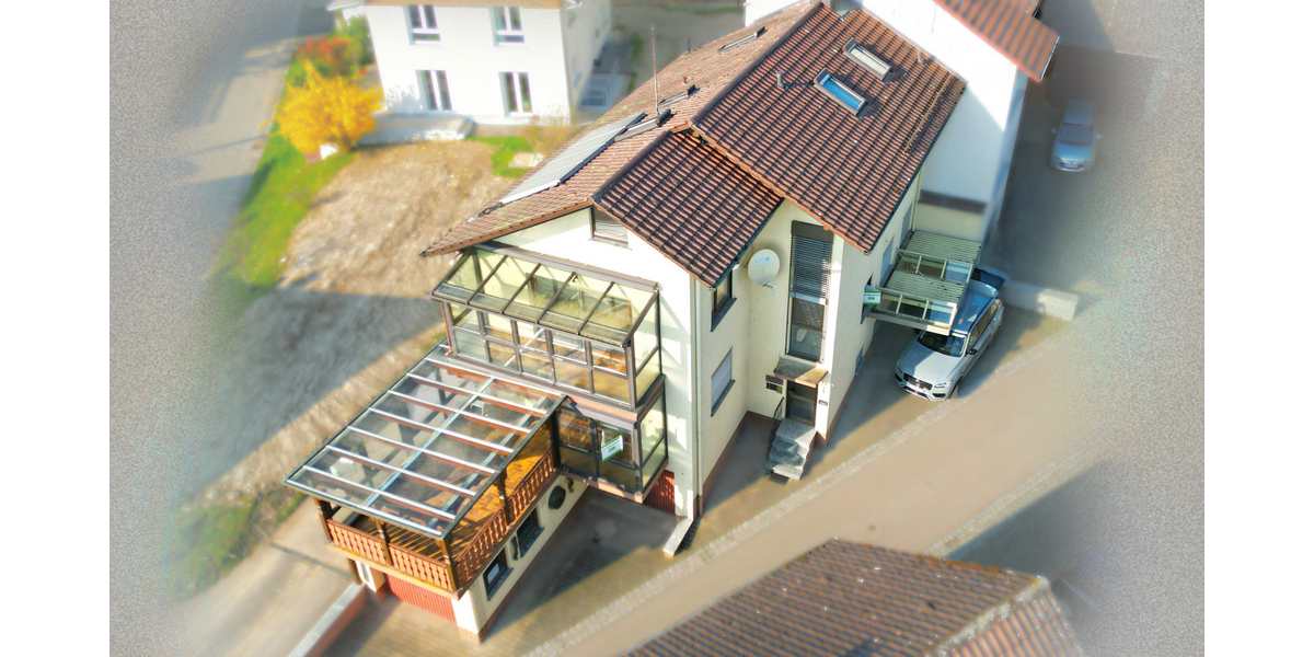 Einfamilienhaus Renchen - 9 Zimmer, 200 m&sup2;, 430.000&euro; | Angebot:25881572