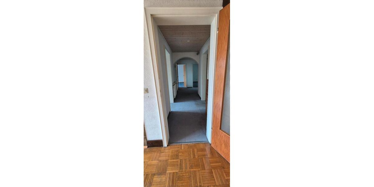 Einfamilienhaus Baden-Baden Balg - 7 Zimmer, 160 m&sup2;, 379.000&euro; | Angebot:27265954