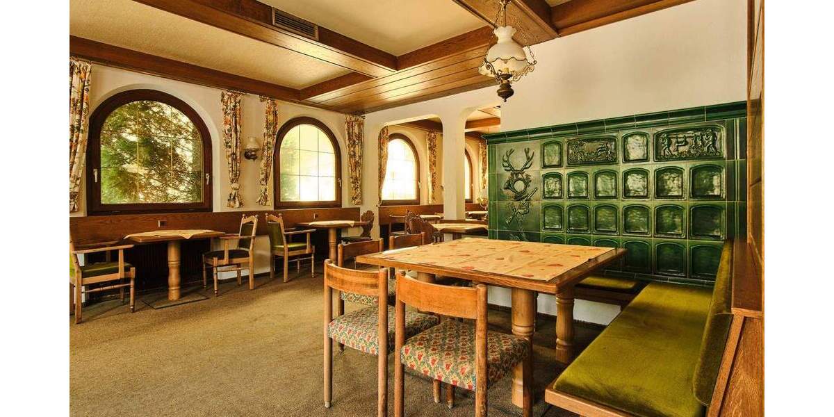 Einfamilienhaus Enzklösterle - 2 Zimmer, 850.000&euro; | Angebot:25748628