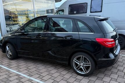 Mercedes-Benz B 180 63.750 km 9.250 &euro; Gernsbach 76593