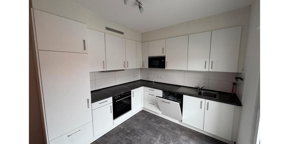 Etagenwohnung Ettlingen - 5 Zimmer, 120 m&sup2;, 1.350&euro; | Angebot:24878615