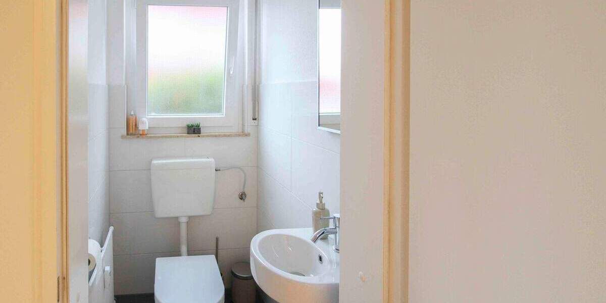 Einfamilienhaus Neuenbürg - 3 Zimmer, 269.000&euro; | Angebot:25928975