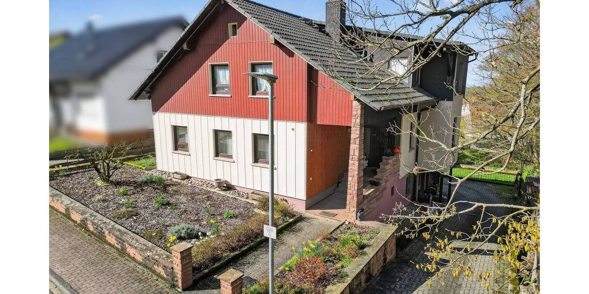 Mehrfamilienhaus, Wohnhaus Malsch Waldprechtsweier - 9 Zimmer, 165 m&sup2;, 469.000&euro; | Angebot:26026547
