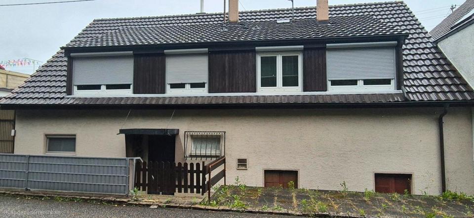 Einfamilienhaus Baden-Baden Balg - 7 Zimmer, 160 m&sup2;, 379.000&euro; | Angebot:27265954