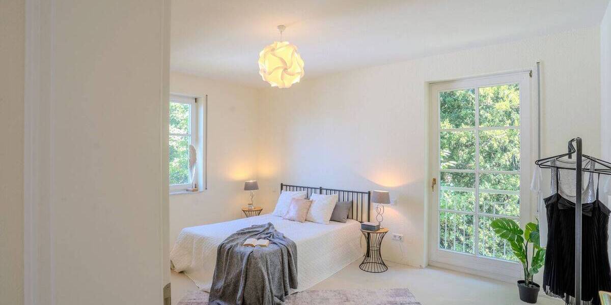 Etagenwohnung Baden-Baden Innenstadt - 3 Zimmer, 150 m&sup2;, 850.000&euro; | Angebot:25729897