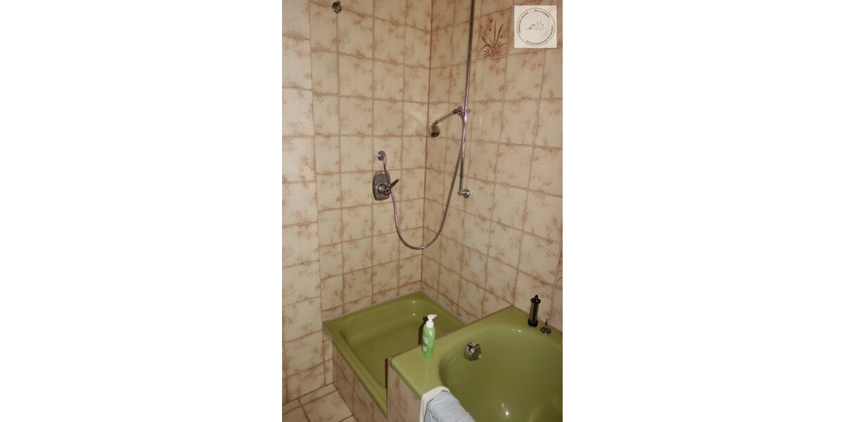 1 Familienhaus mit Potenzial und sehr großem ,über 2000 qm, Garten - Einfamilienhaus Straubenhardt Pfinzweiler | Angebot:26531333