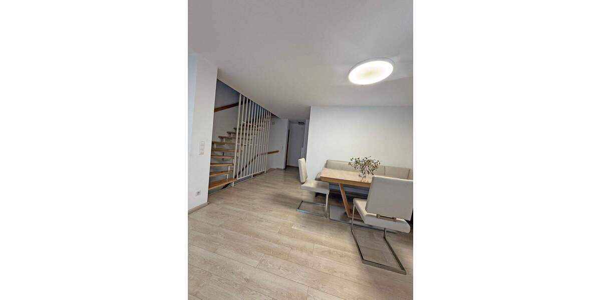 Doppelhaushälfte Neuenbürg - 5 Zimmer, 140 m&sup2;, 559.000&euro; | Angebot:25896706