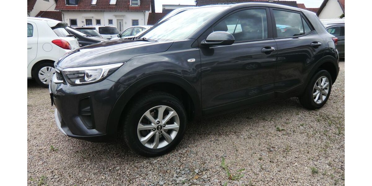 Kia Stonic 69.000 km 13.400 &euro; Oberkirch 77704
