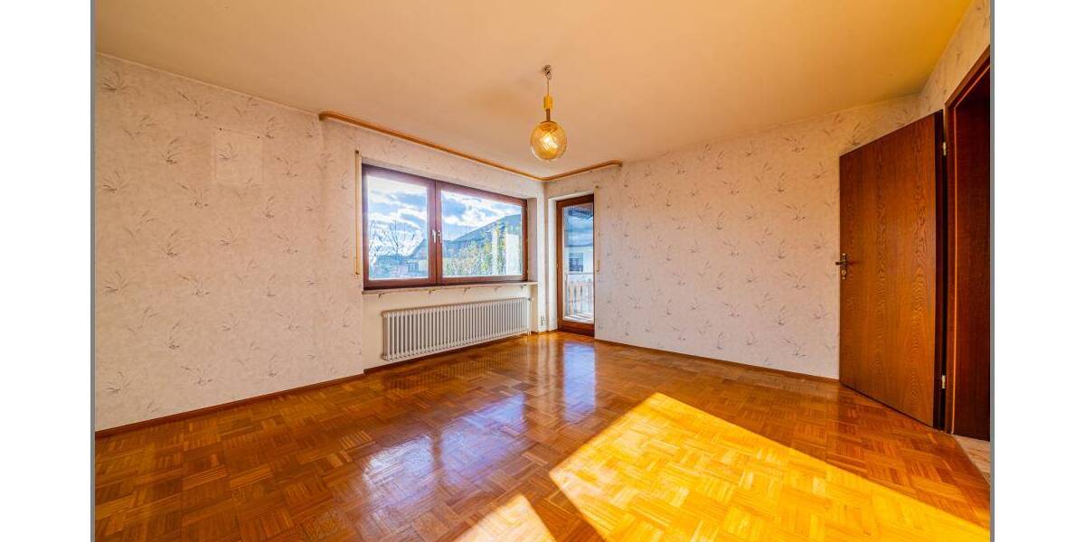 Mehrfamilienhaus, Wohnhaus Sinzheim Ortsgebiet - 5 Zimmer, 146 m&sup2;, 489.000&euro; | Angebot:25741682
