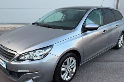 Peugeot 308 153.000 km 4.900 &euro; Rastatt 76437