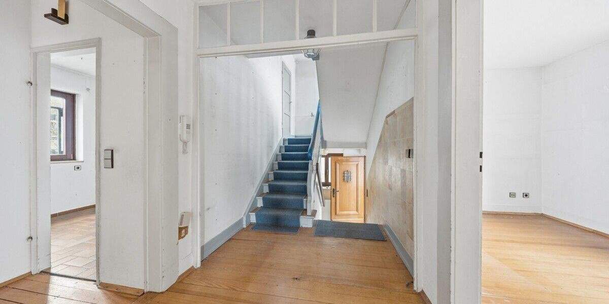 Einfamilienhaus Karlsbad Langensteinbach - 9 Zimmer, 203 m&sup2;, 449.000&euro; | Angebot:25916673