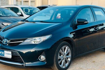 Toyota Auris 122.000 km 10.990 &euro; Sasbach 77880