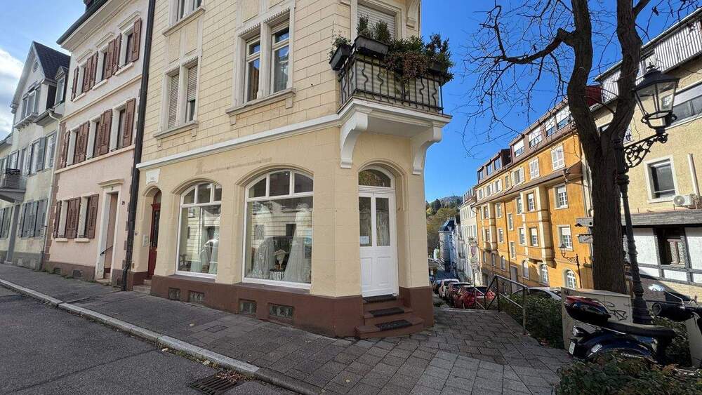 Einfamilienhaus Baden-Baden Innenstadt - 260.000&euro; | Angebot:25729898