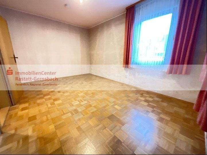 Einfamilienhaus Forbach - 7 Zimmer, 267 m&sup2;, 179.000&euro; | Angebot:25797593