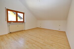 Schöne 3-Zi.-DG-Wohnung in Sinzheim-Vormberg - Dachgeschoßwohnung Sinzheim Sinzheim | Angebot:24369522